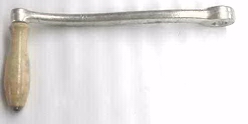 #32 Hand Crank-Porkert