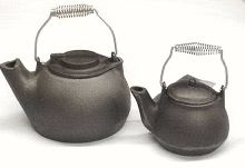 2-qt tea kettle
